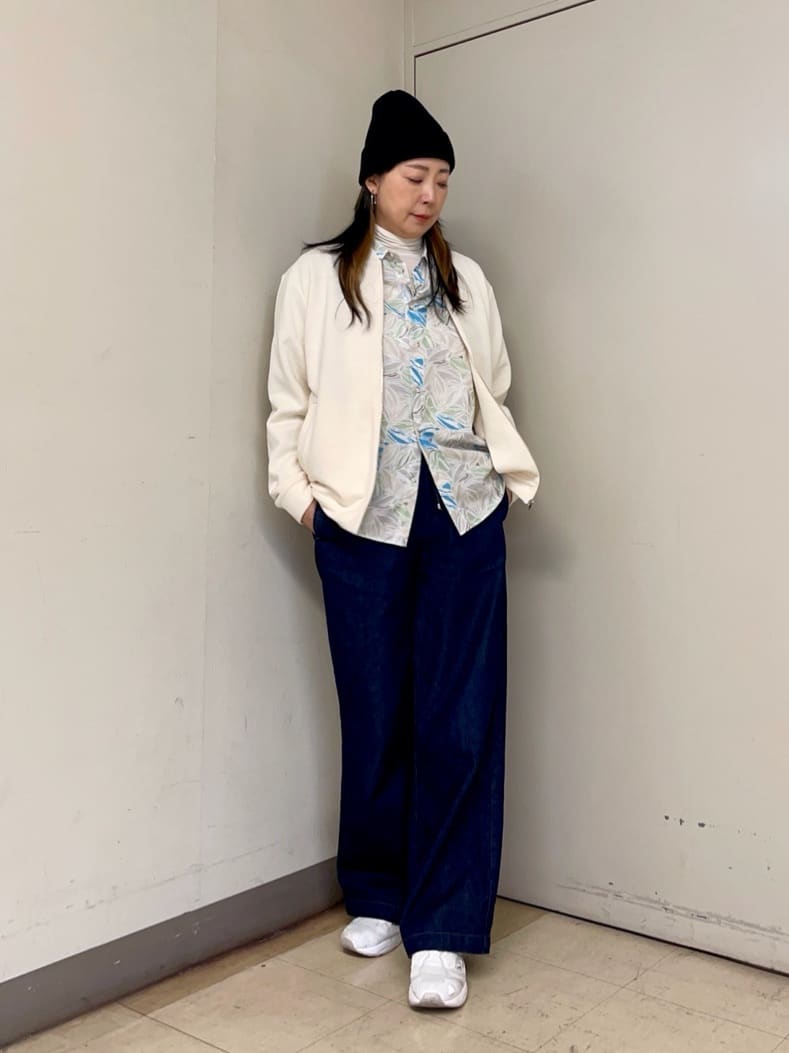 iwさんの「TAKEO KIKUCHI｜スライドパズル ジャカード ブルゾン」を使ったコーディネート