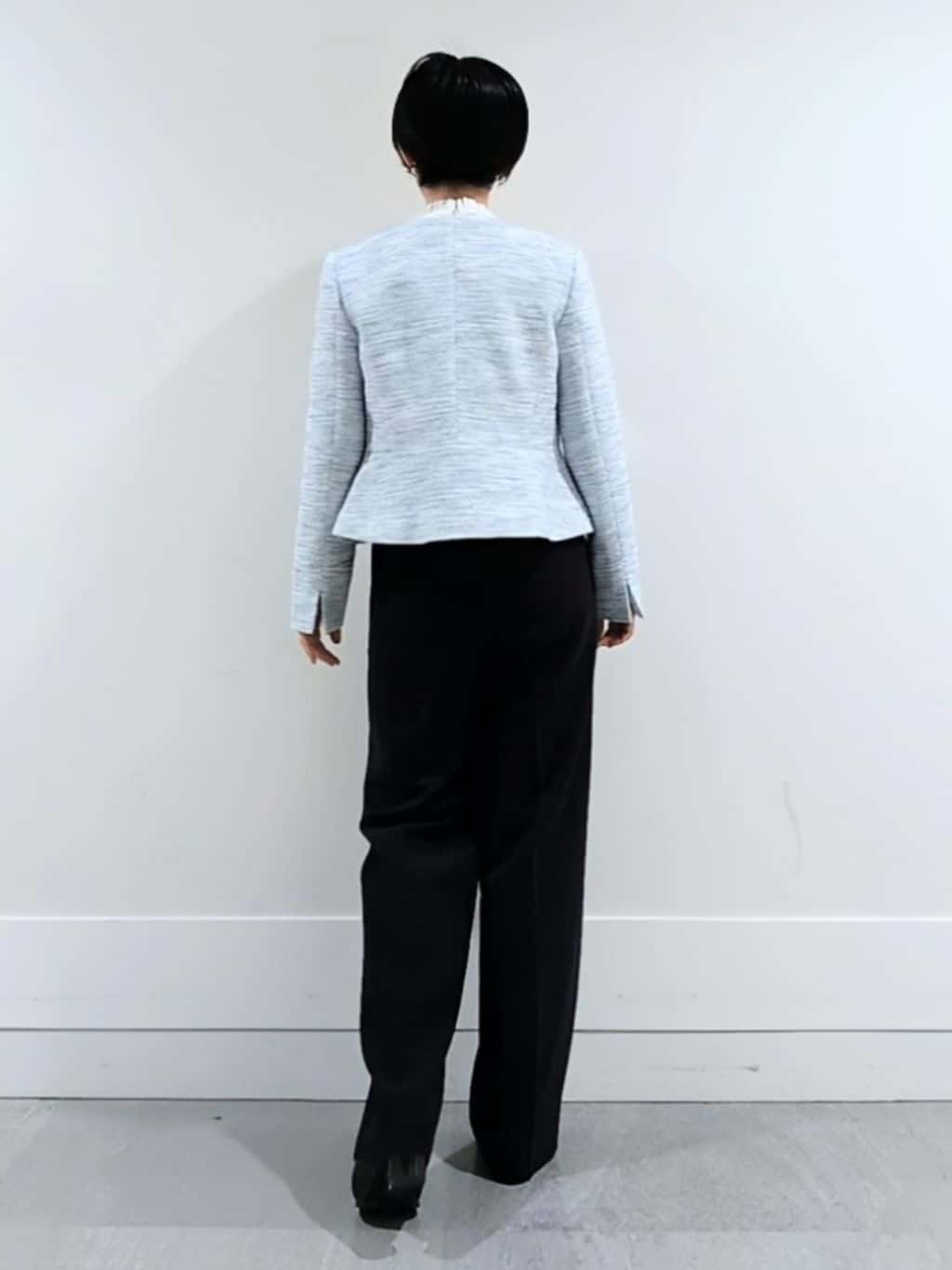 ミズタさんの「UNTITLED｜【きれいめ】ツイード ペプラムジャケット」を使ったコーディネート