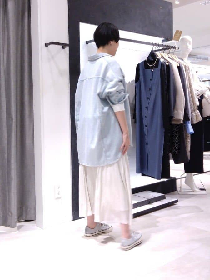 まちこさんの「UNTITLED｜◆【洗える/後ろウエストゴム】ロングスカート」を使ったコーディネート