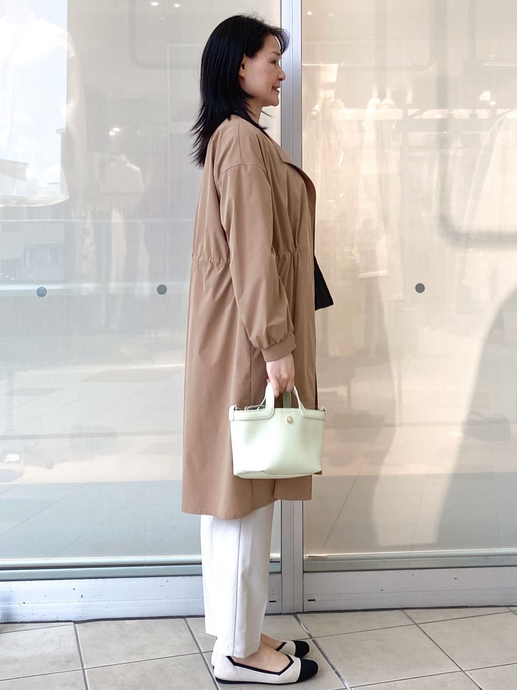 Jeanさんの「OPAQUE.CLIP｜ヴィンテージクロスノーカラーロングコート【洗濯機OK／ストレッチ／イージーアイロン】」を使ったコーディネート