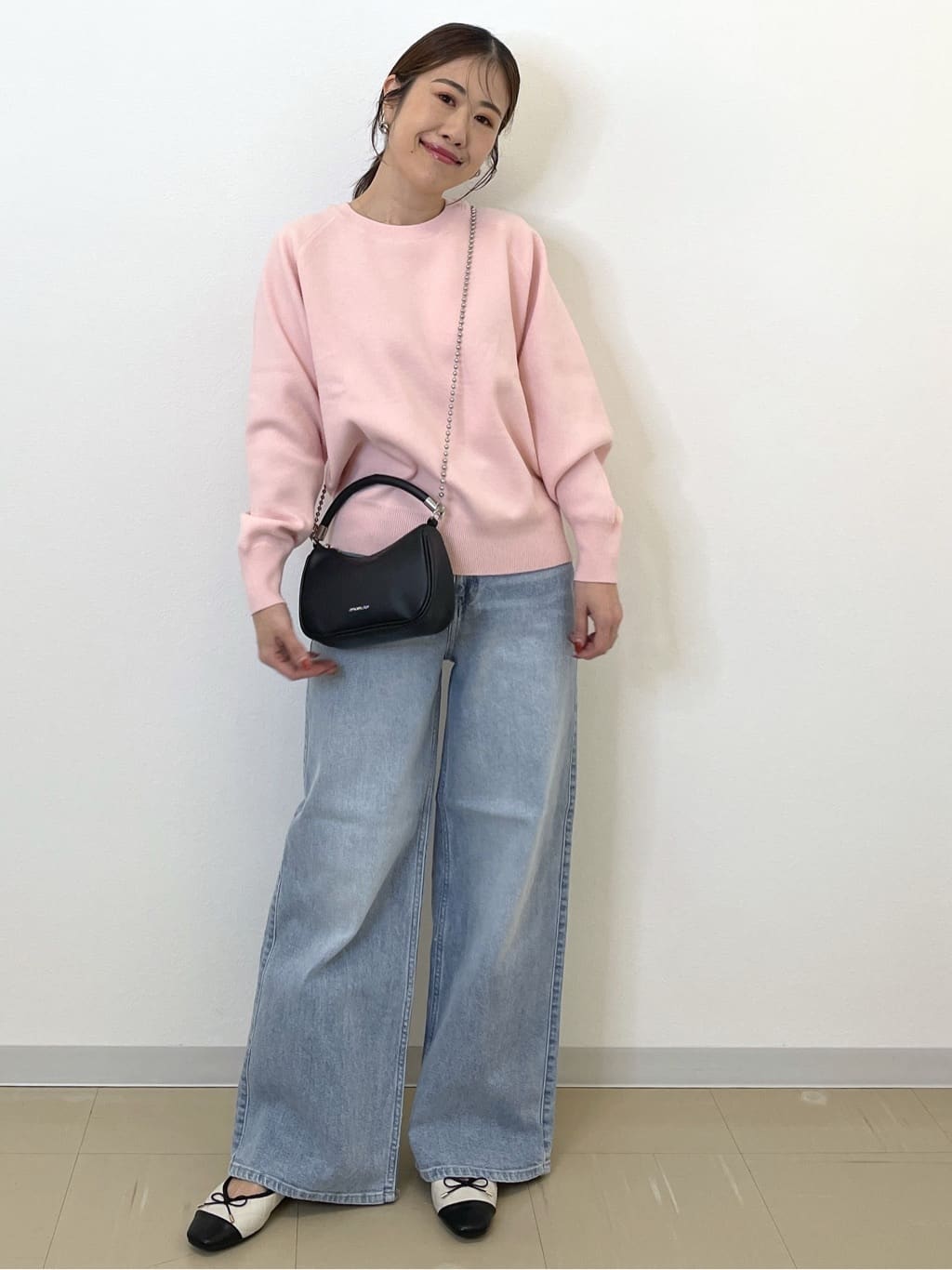 Akiさんの「OPAQUE.CLIP｜スウェットライクニット【洗濯機OK】」を使ったコーディネート