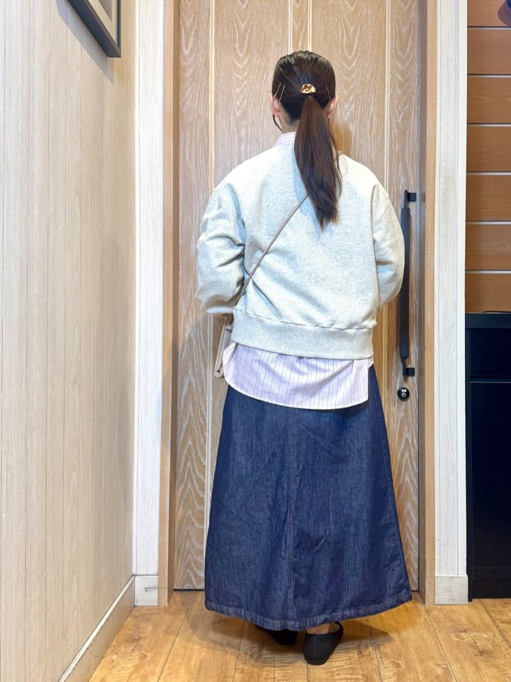 KAORIさんの「SHOO･LA･RUE｜【SHOO・LA・RUE DENIM】シンプルだから使いやすい Aラインスカート」を使ったコーディネート