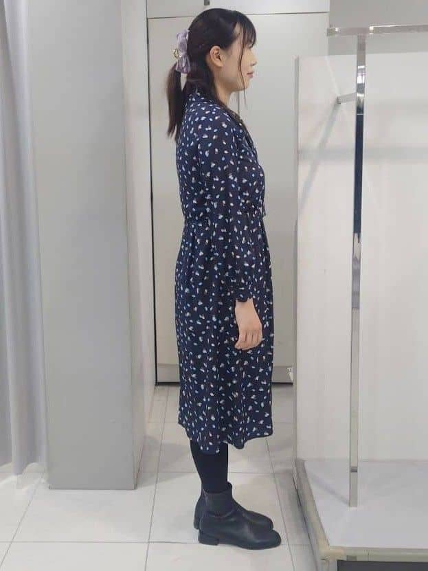 AZUSAさんの「Reflect｜【セレモニー／通勤／おでかけに◎】フラワープリントボウタイワンピース」を使ったコーディネート