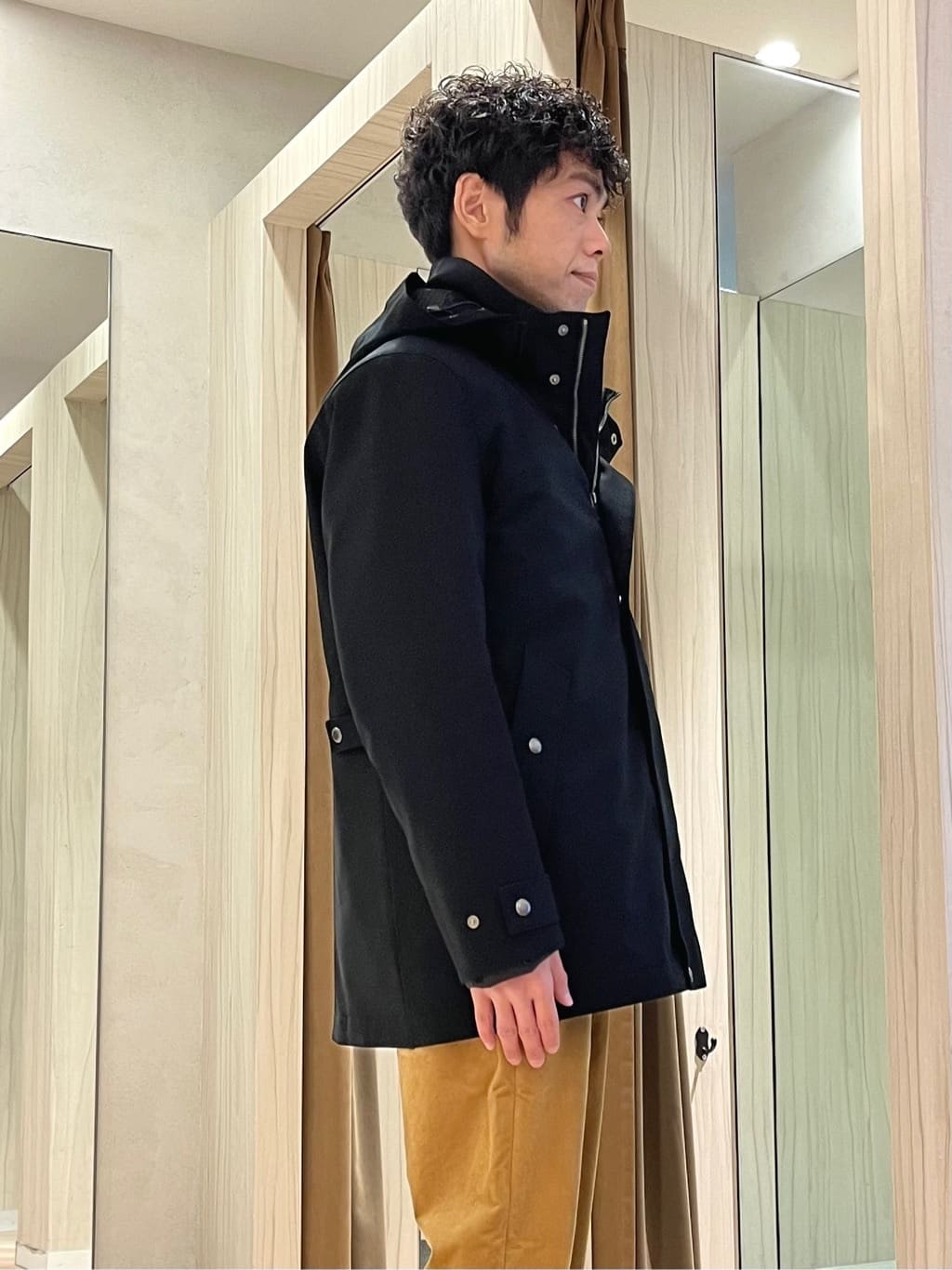 URAさんの「TAKEO KIKUCHI｜【3WAY】ドビー ダウンライナー付ブルゾン」を使ったコーディネート