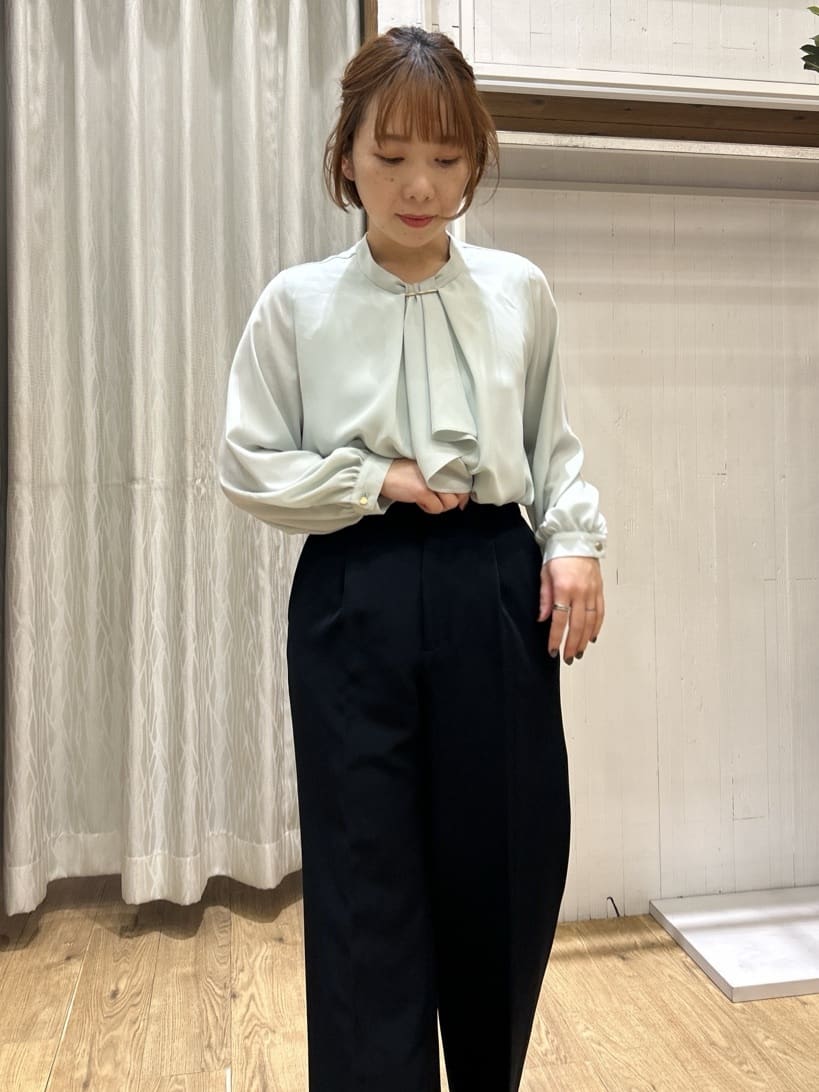ga_riさんの「THE SHOP TK｜バー付きラッフルタイブラウス」を使ったコーディネート