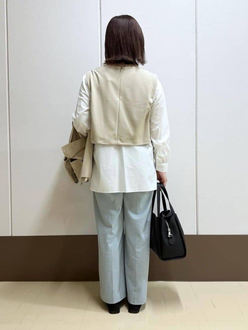 Rikoさんの「INDIVI｜【洗える／UVケア】レイヤード風デザイントップス」を使ったコーディネート