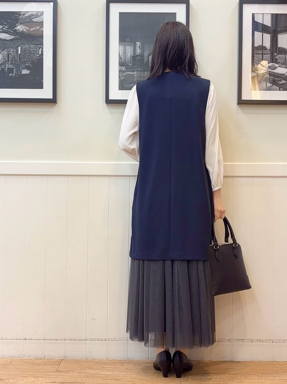 えぬさんの「SHOO･LA･RUE｜【洗濯機可/セットアップ可/S-3L】きちんと楽に。カットジョーゼット ロングジレ」を使ったコーディネート