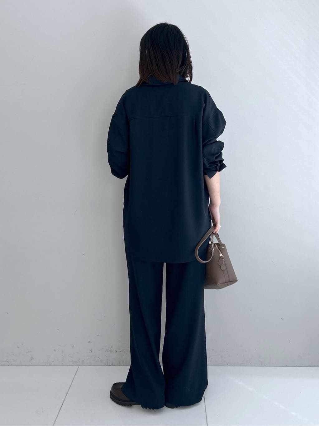 Hirokaさんの「Dessin｜【2点セット・洗える】メランジツイルセットアップ」を使ったコーディネート