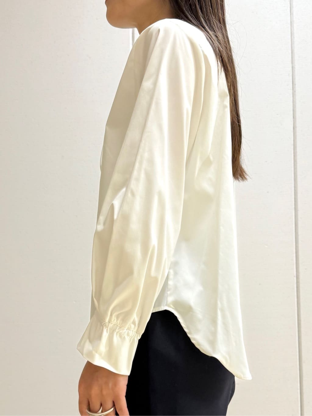 mamiさんの「INDIVI｜【洗える／裏起毛】ストレッチウォームパンツ」を使ったコーディネート