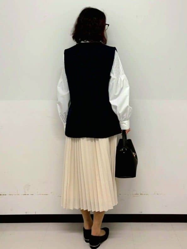 くまみさんの「OPAQUE.CLIP｜《通勤対応》ツイードジレ【洗える】」を使ったコーディネート