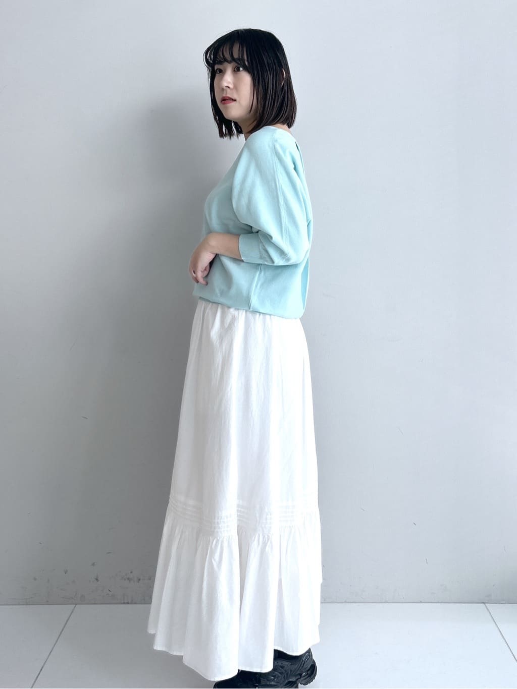 Hirokaさんの「Dessin｜【洗える】後ろボタンニットプルオーバー七分袖」を使ったコーディネート