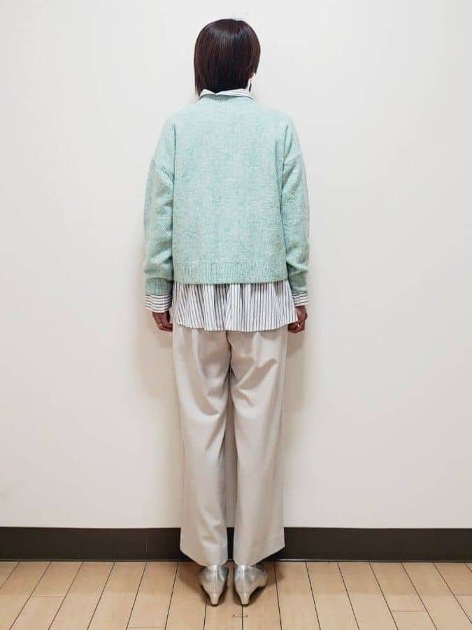 yuuさんの「Reflect｜【選べる5色／ゆったりシルエット】Vネックスパンコールニット」を使ったコーディネート