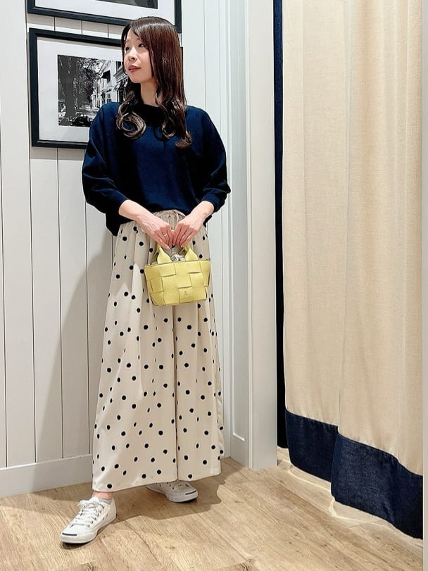 mihoさんの「Dessin｜【洗える】後ろボタンニットプルオーバー七分袖」を使ったコーディネート