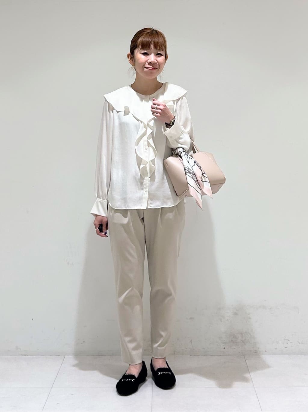 tsuyuさんの「INDIVI｜【軽量／SETUP可能】ストレッチツイードジャケット」を使ったコーディネート