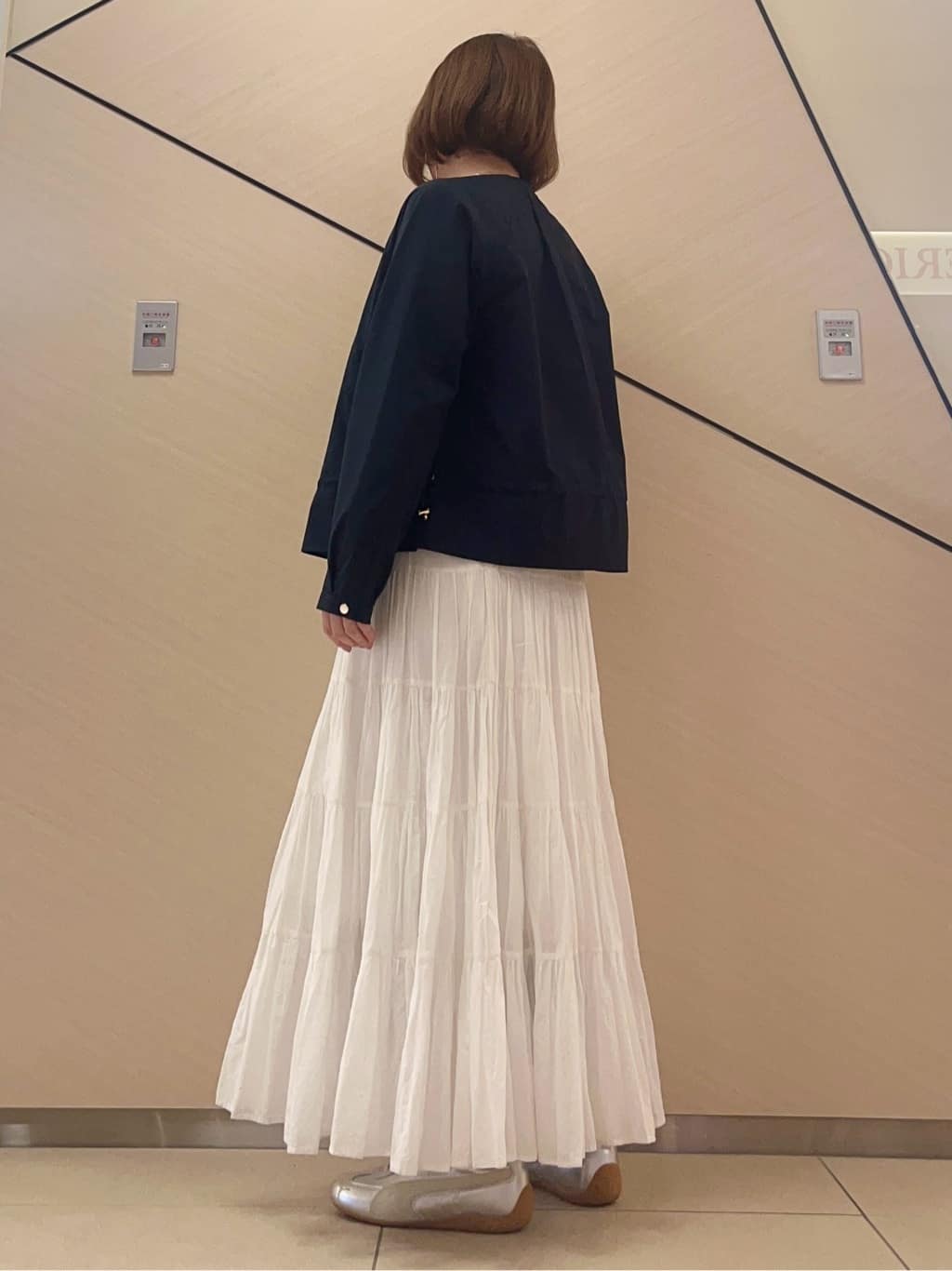 yahataさんの「DRESSTERIOR｜◆ウォッシャブル コットンカシミヤ コンビカーデ」を使ったコーディネート