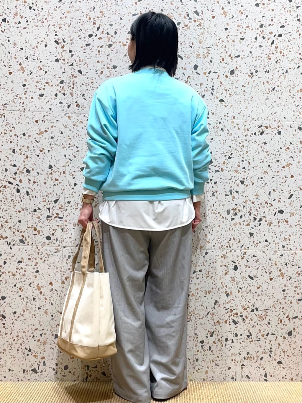 シゲリさんの「OPAQUE.CLIP｜ロゴ刺繍裏毛トップス【洗濯機OK】」を使ったコーディネート