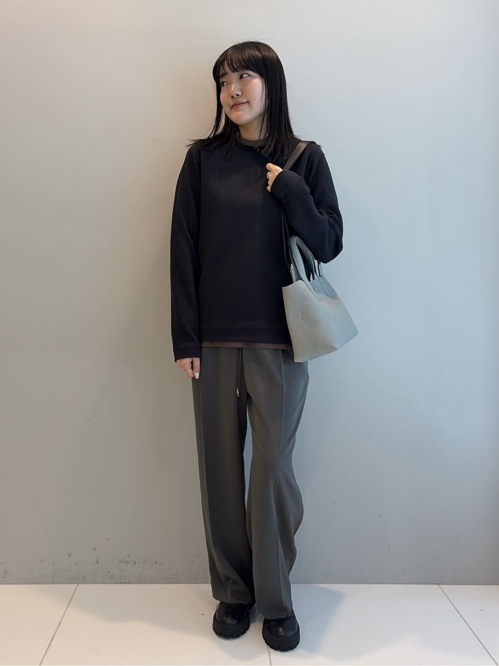 Akutagawaさんの「TAKEO KIKUCHI｜千鳥柄 ストレッチ プルオーバー」を使ったコーディネート