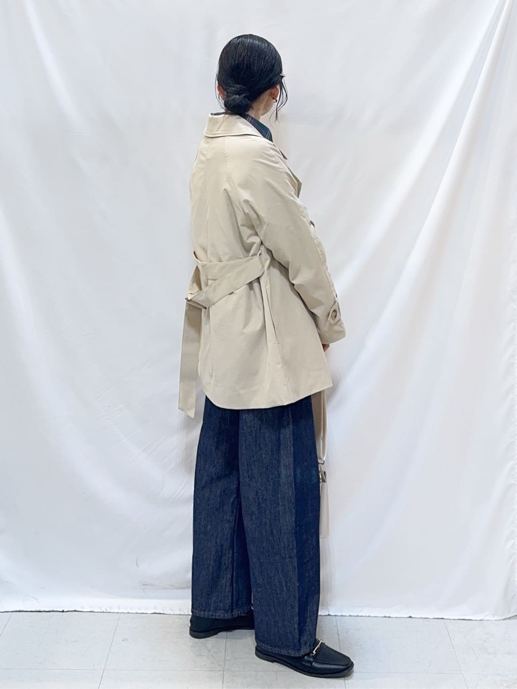 𝐇𝐢𝐫𝐨𝐦𝐢さんの「SHOO･LA･RUE｜【S-LL/洗濯機可/体型カバー】大人世代も取り入れやすい スウェットライクニット」を使ったコーディネート