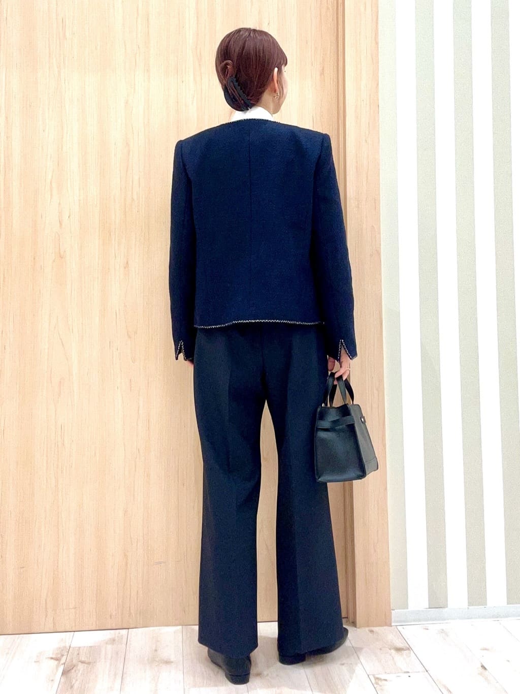 ririさんの「SHOO･LA･RUE｜【洗濯機可/S-3L】リボンボウタイが魅力　大人の華やかブラウス」を使ったコーディネート