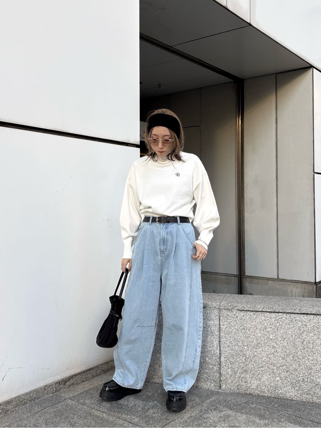kotakiさんの「INDIVI｜Timeless｜フォルムロゴニット」を使ったコーディネート