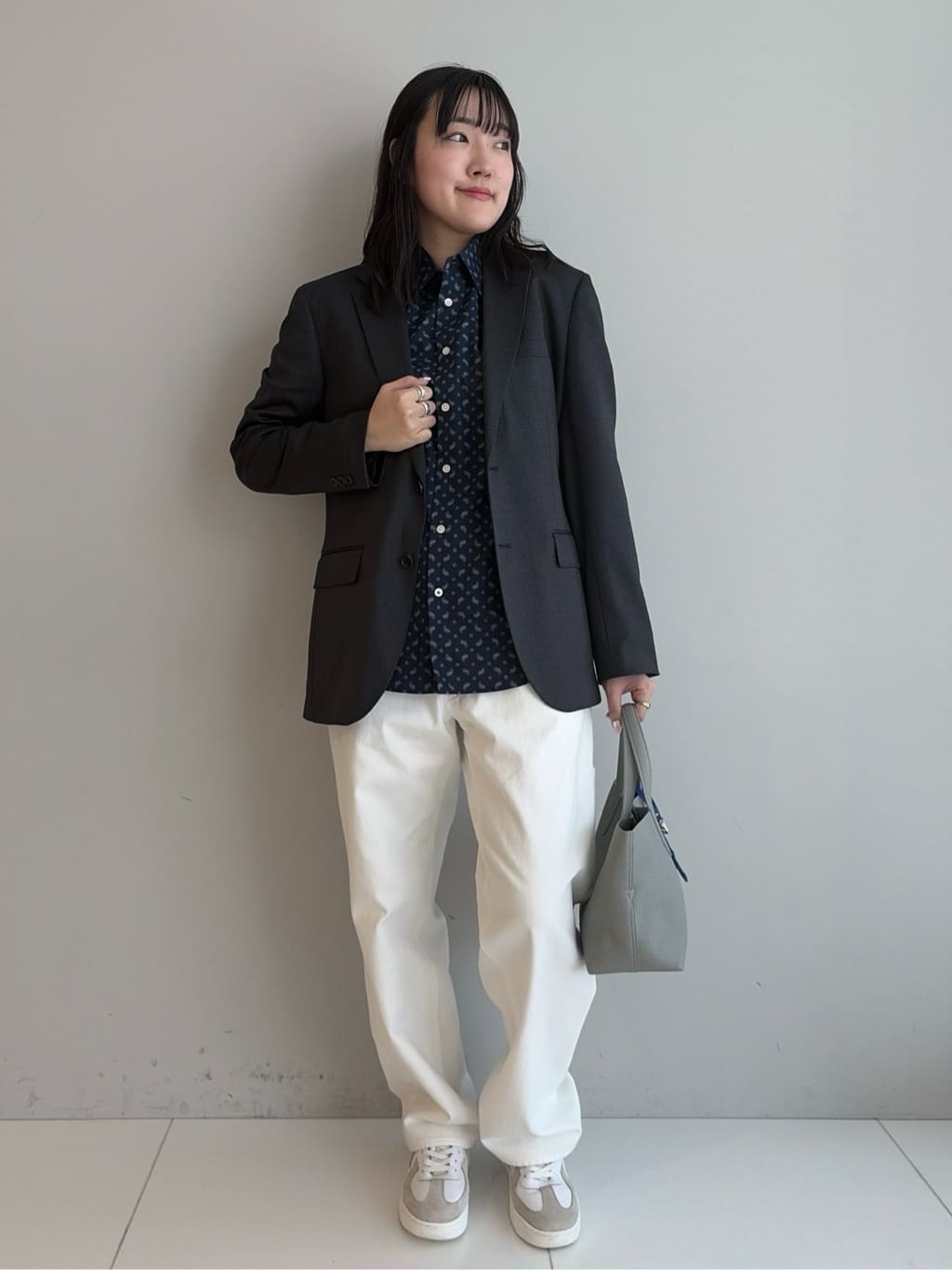 Akutagawaさんの「TAKEO KIKUCHI｜【BOWLER HAT LABEL】小紋ペイズリープリント 長袖シャツ」を使ったコーディネート