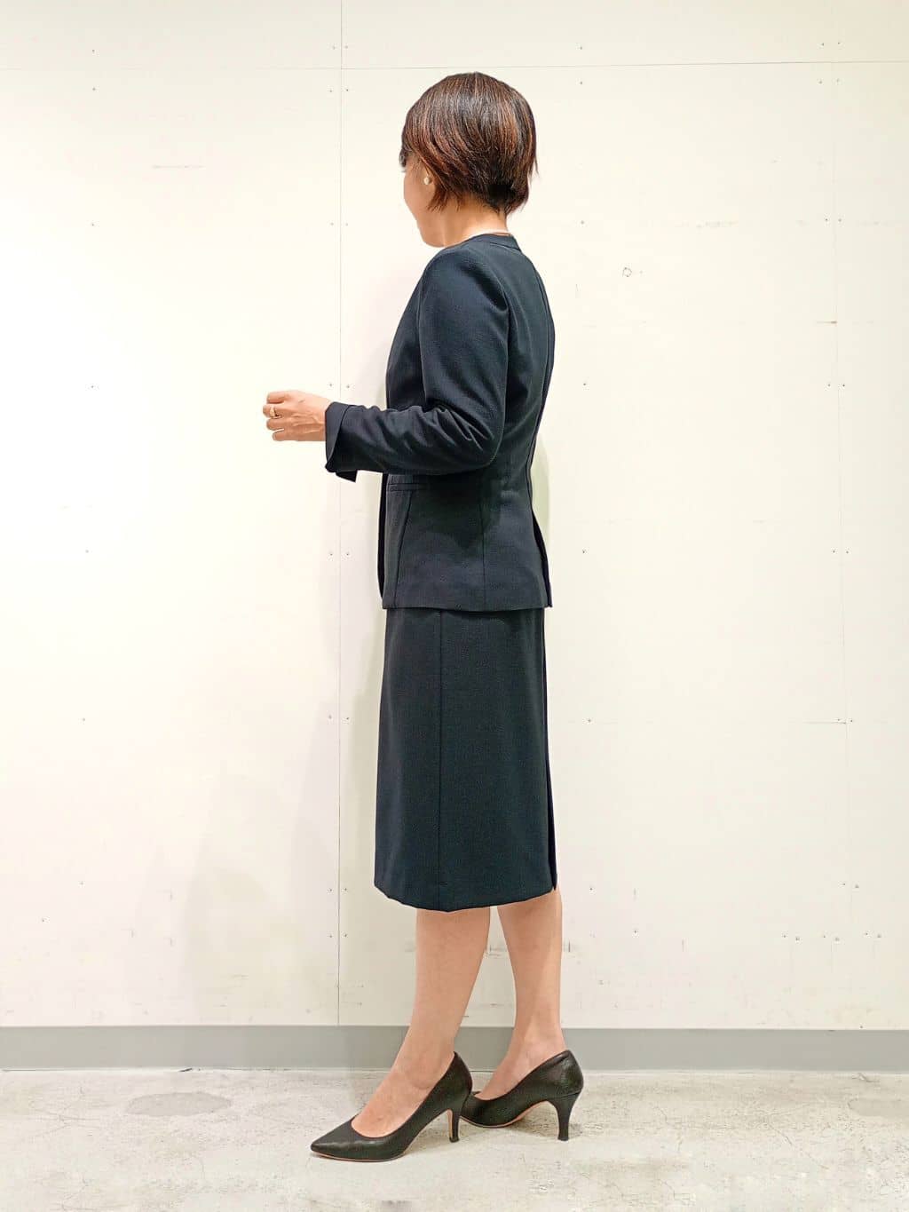 Kさんの「INDIVI｜【定番スーツ／UVケア／洗える】ウール調ノーカラージャケット」を使ったコーディネート