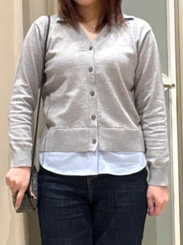 yuukaさんの「grove｜シャツドッキング ニットカーディガン」を使ったコーディネート