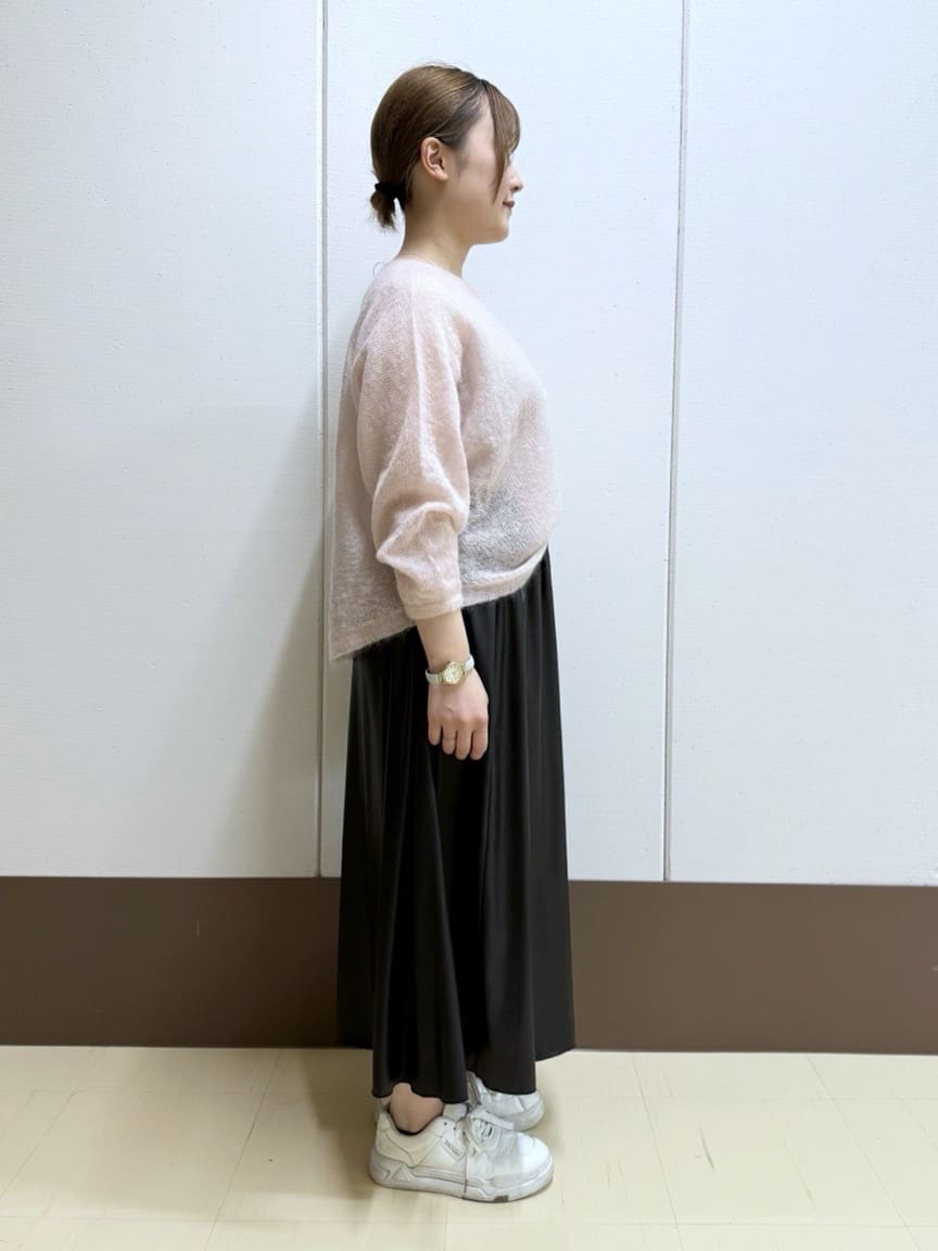 Rikoさんの「INDIVI｜【キッドモヘヤ素材】ラウンドヘムニット」を使ったコーディネート