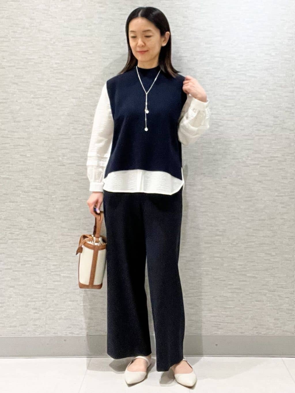 marikoさんの「Reflect｜【セットアップ可】ダブルジャカードニットベスト」を使ったコーディネート