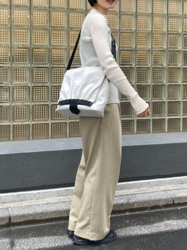 Oさんの「HIROKO HAYASHI｜TRIS（トリス）ショルダーバッグM」を使ったコーディネート