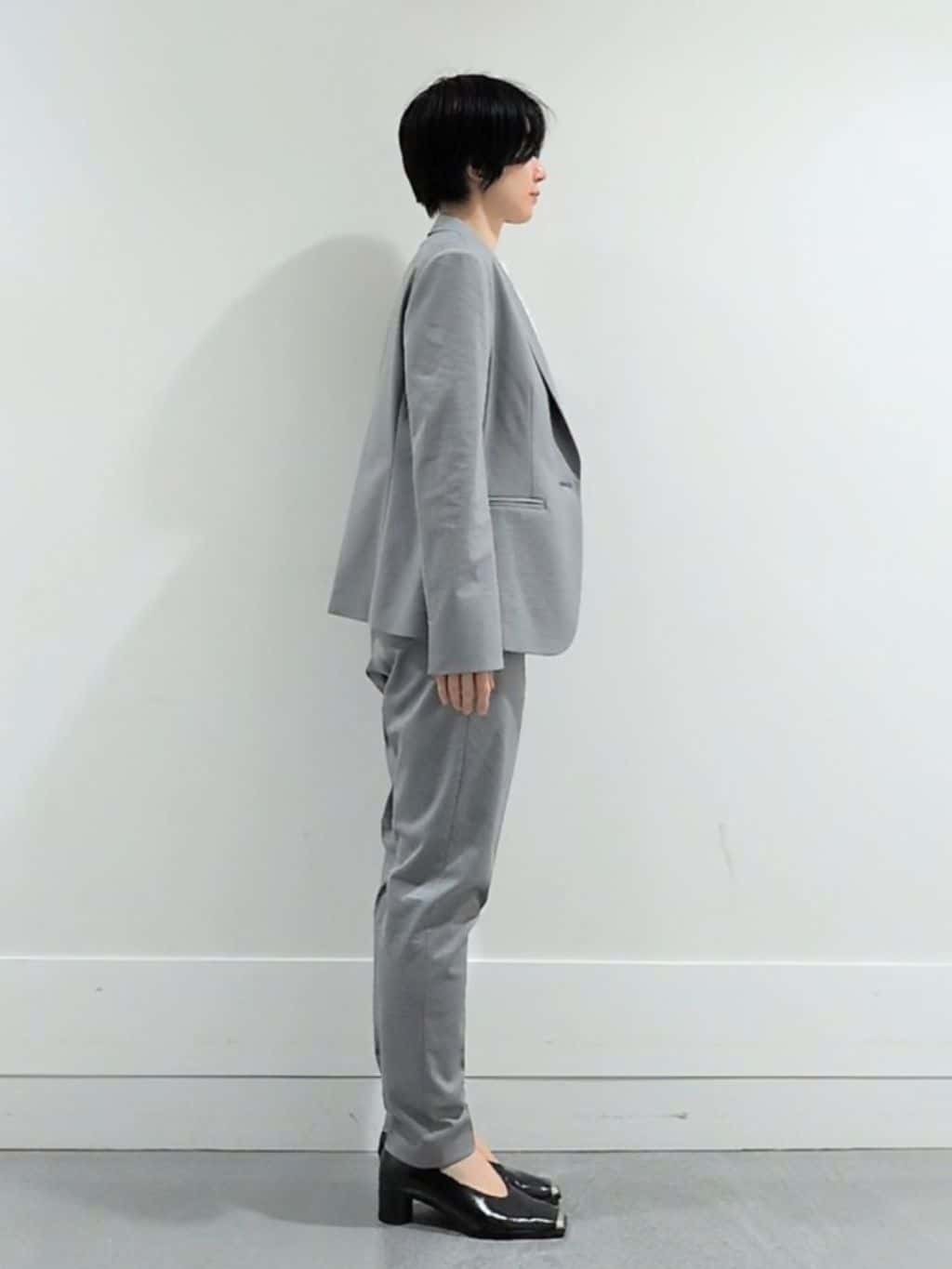 ミズタさんの「UNTITLED｜【UV/接触冷感/スーツ】ジャージテーラードジャケット」を使ったコーディネート