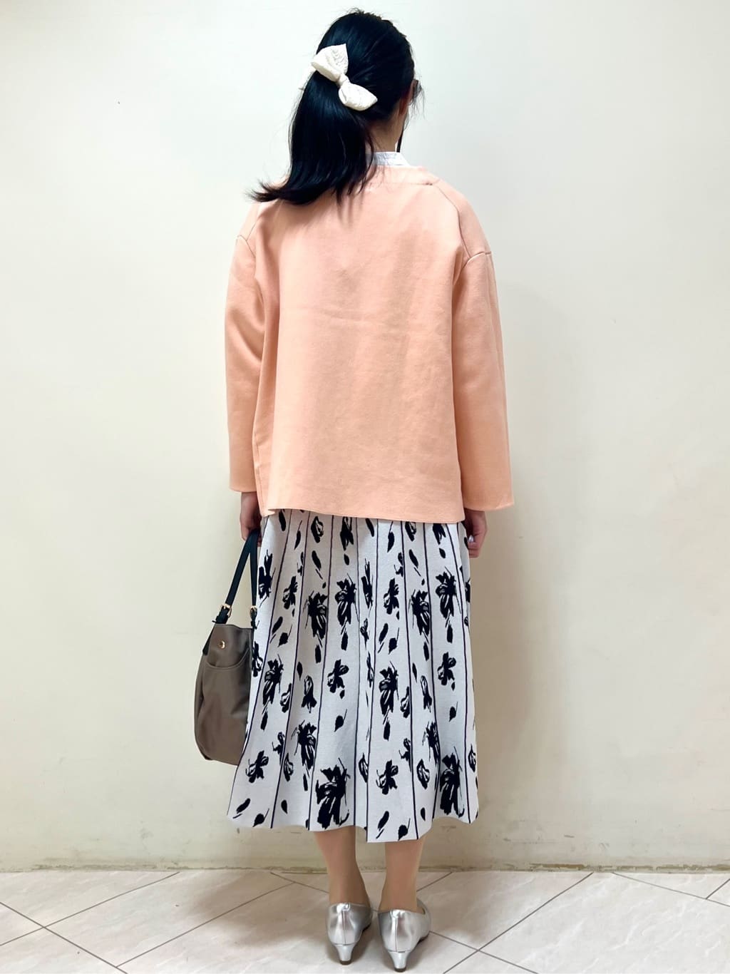 yanaさんの「Reflect｜【着回し力◎】ジャケット風ニットカーディガン」を使ったコーディネート