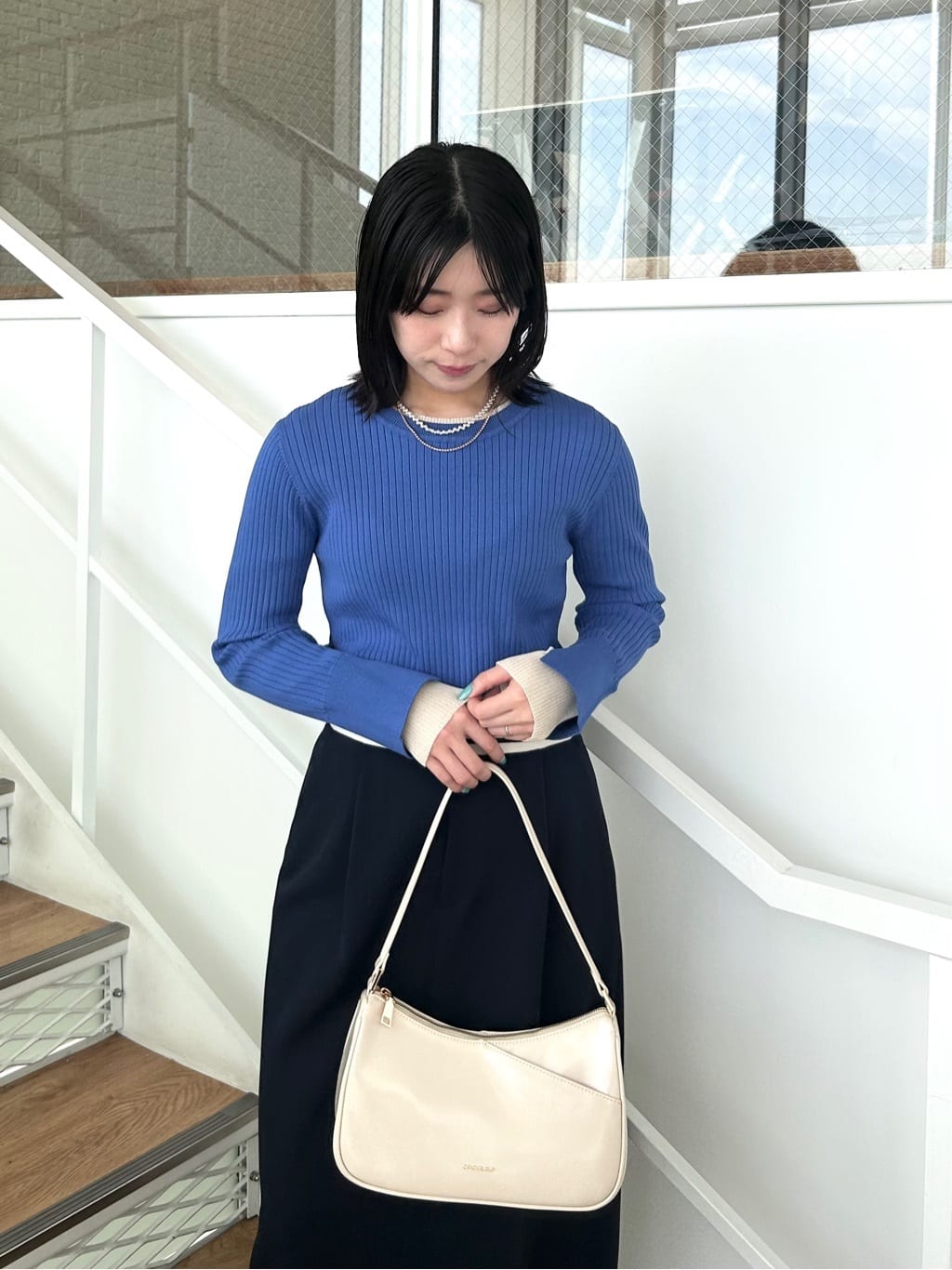 RINAさんの「OPAQUE.CLIP｜レイヤード風クルーネックリブニット【洗濯機OK】」を使ったコーディネート