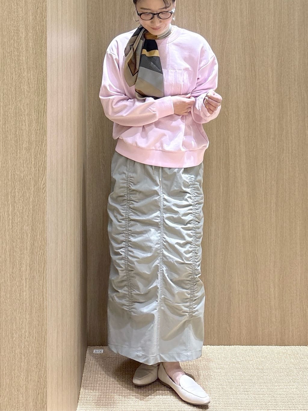 たけねぇさんの「OPAQUE.CLIP｜ロゴ刺繍裏毛トップス【洗濯機OK】」を使ったコーディネート