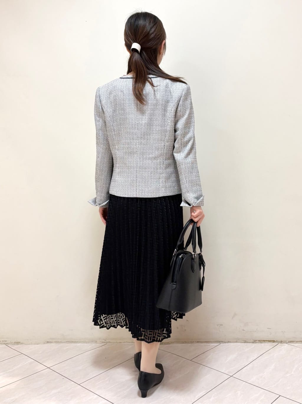 mikiさんの「Reflect｜【SS-4Lサイズ】シフォン&times;幾何柄レースプリーツワンピース」を使ったコーディネート
