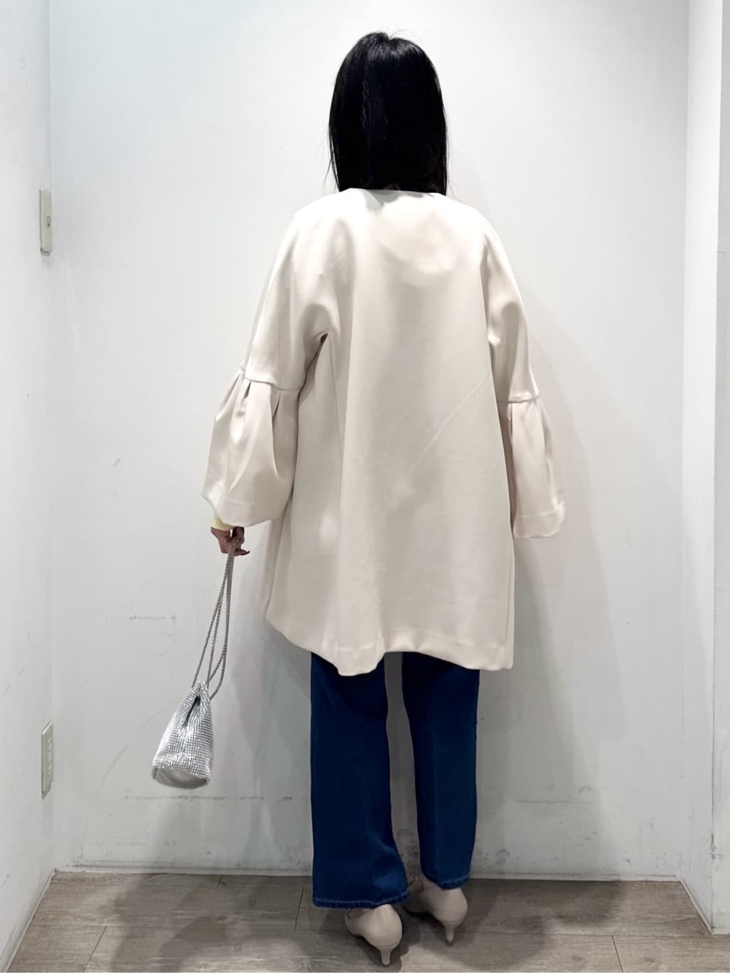 yuicciさんの「OPAQUE.CLIP｜フレアスリーブミドルコート【洗濯機OK】」を使ったコーディネート