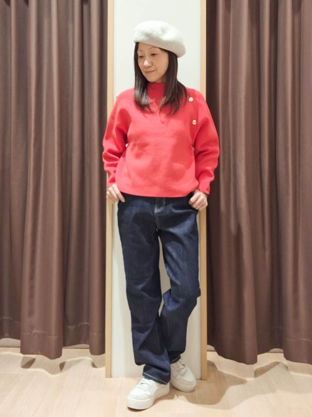 ウタさんの「grove｜【選べる着丈】大人のためのストレートデニムパンツ」を使ったコーディネート