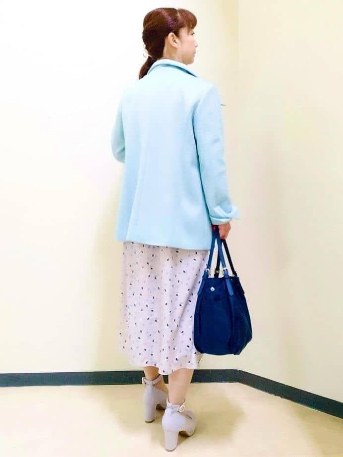 花さんの「Reflect｜【セレモニー／通勤／おでかけに◎】フラワープリントボウタイワンピース」を使ったコーディネート