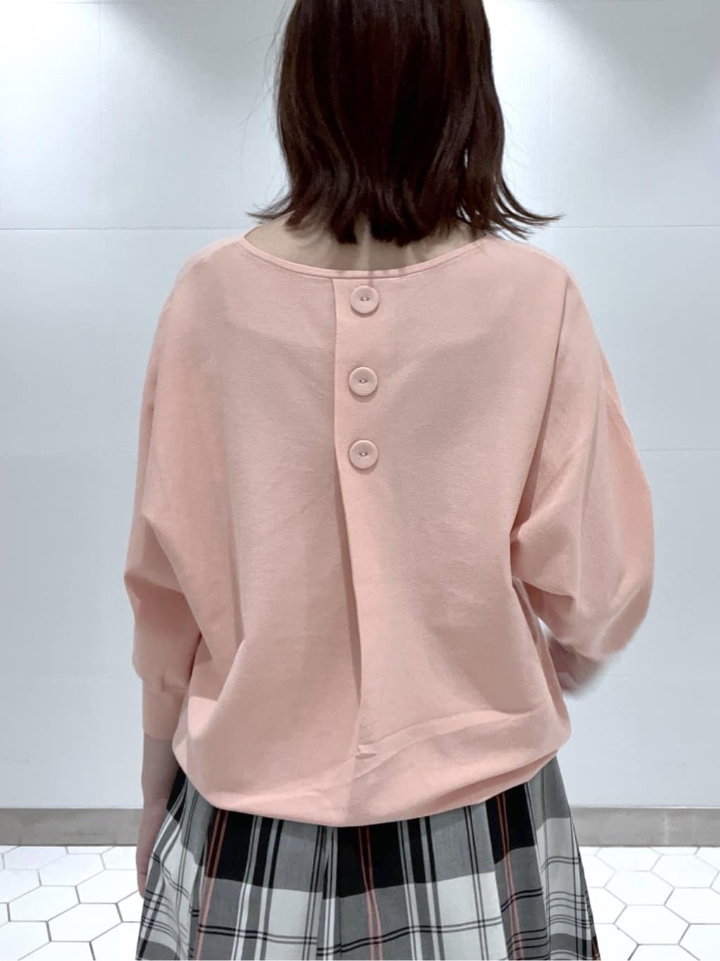 Makinoさんの「Dessin｜【洗える】後ろボタンニットプルオーバー七分袖」を使ったコーディネート