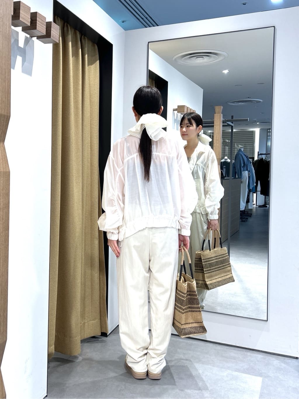 Renoさんの「INDIVI｜シアーシャーリングブルゾン」を使ったコーディネート