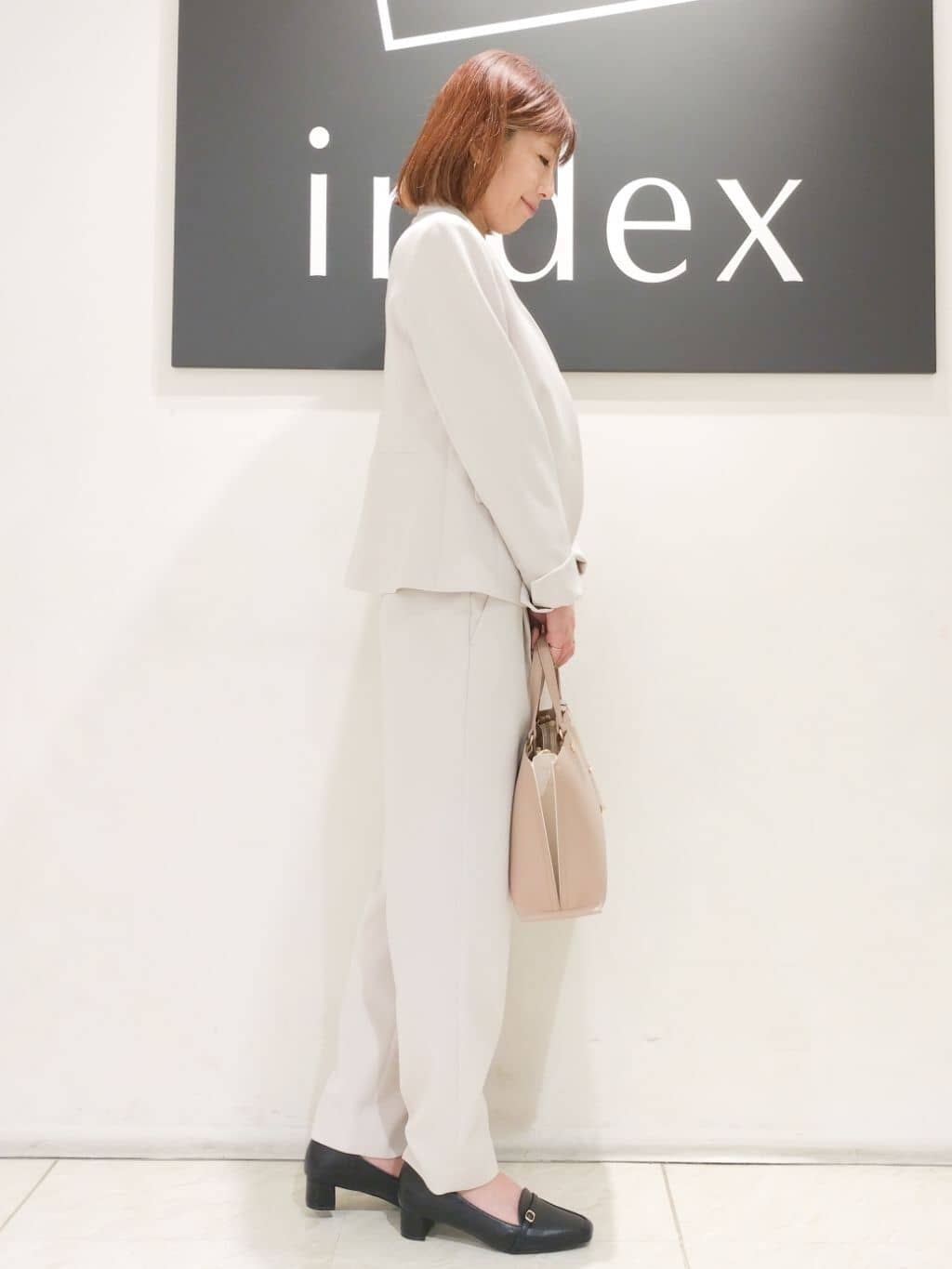 n.さんの「index｜アシンメトリーボウタイブラウス【洗濯機OK／イージーアイロン／防シワ】《XS～LL》」を使ったコーディネート
