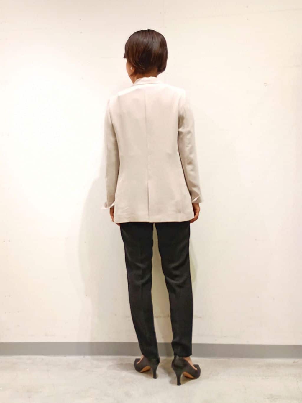 Kさんの「INDIVI｜【洗える／多機能／SETUP可】着る日傘ダブルジャケット」を使ったコーディネート