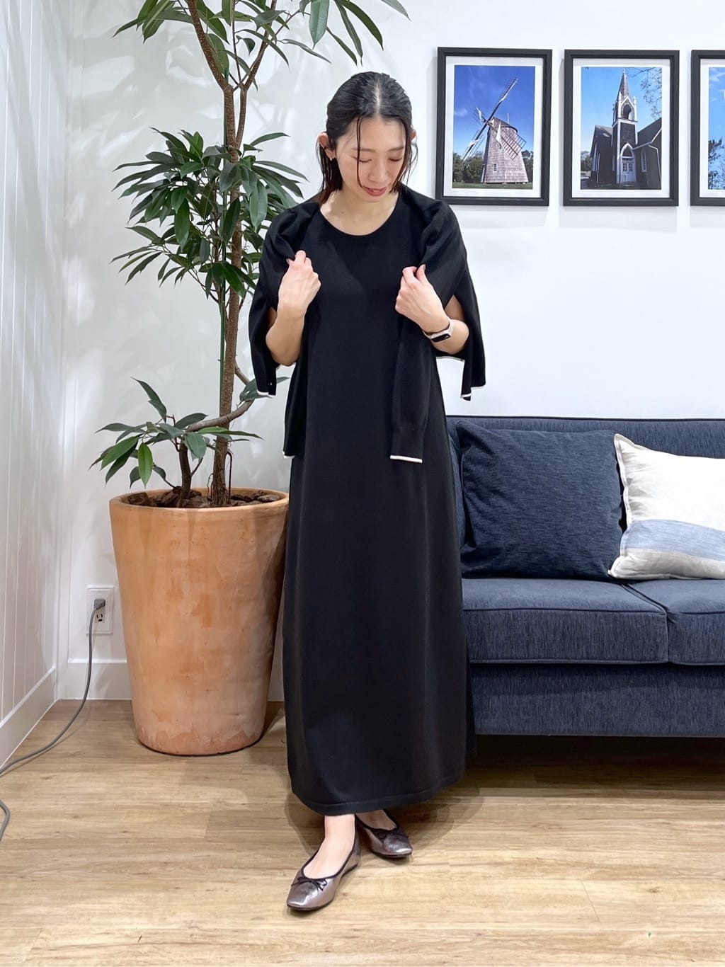 canaさんの「Dessin｜【2点セット・洗える】ニットカーディガン&times;ノースリーブワンピース」を使ったコーディネート