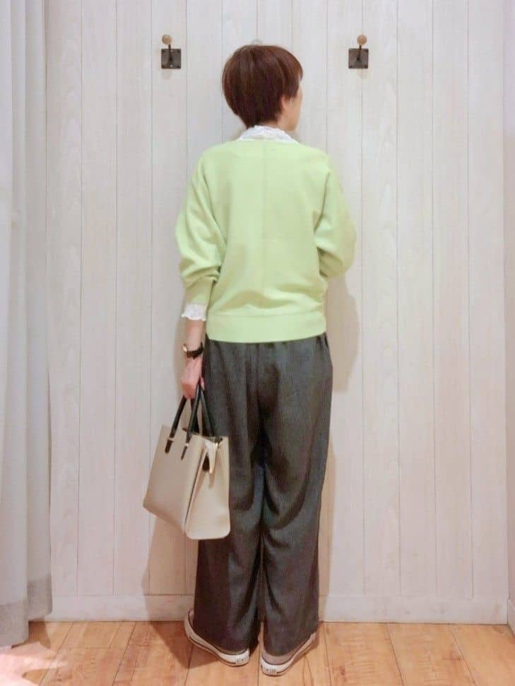 Ribさんの「SHOO･LA･RUE｜【洗濯機可/S-LL】さらりと軽やか インせず着られる すっきり見えドルマンニット」を使ったコーディネート