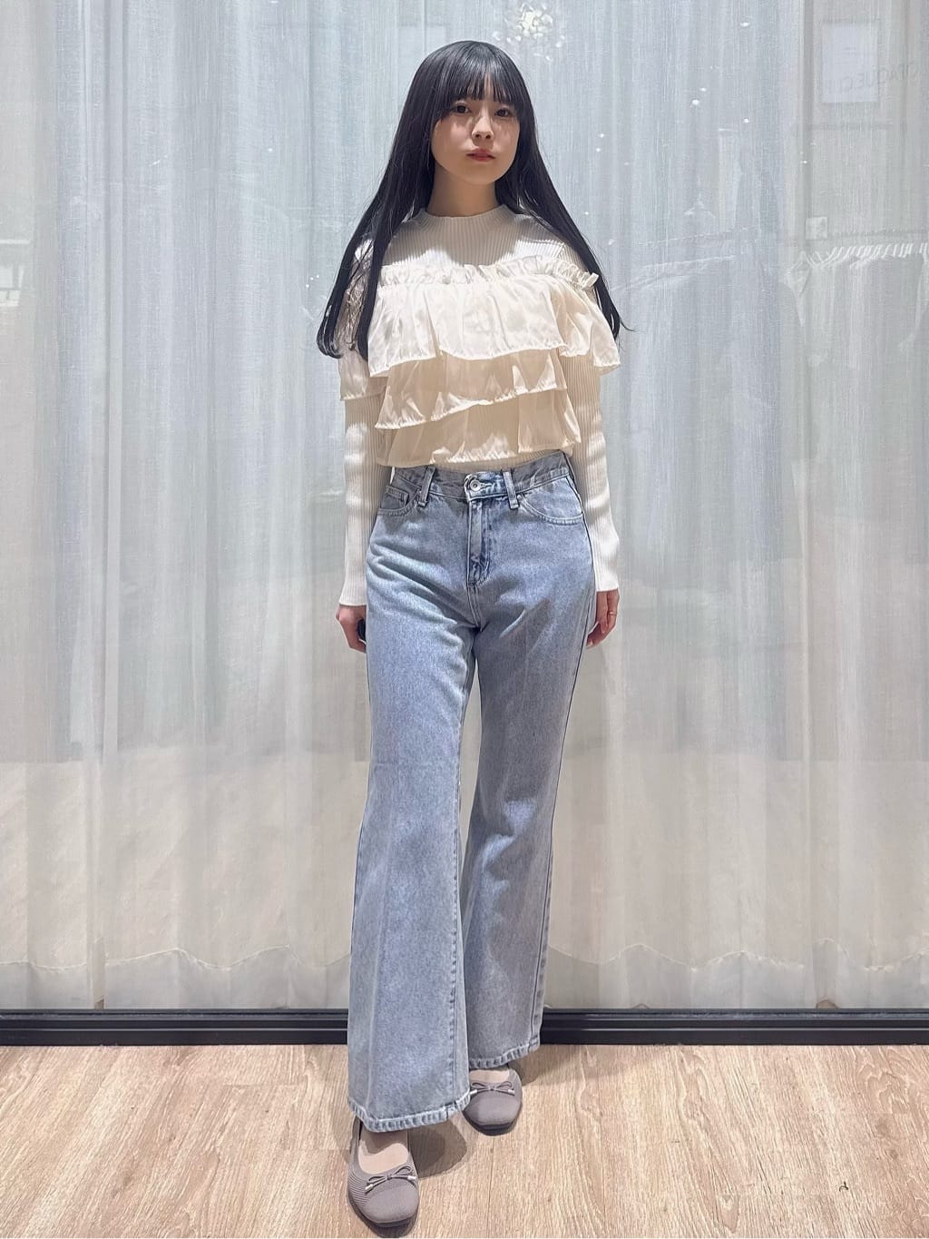 ぞうげさんの「OPAQUE.CLIP｜ヴィンテージクロスノーカラーロングコート【洗濯機OK／ストレッチ／イージーアイロン】」を使ったコーディネート
