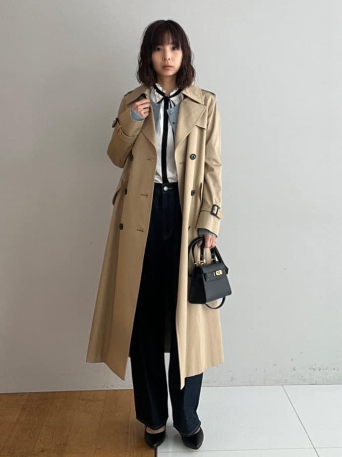 misaさんの「DRESSTERIOR｜◆【撥水/透湿素材】コットンギャバジントレンチコート」を使ったコーディネート