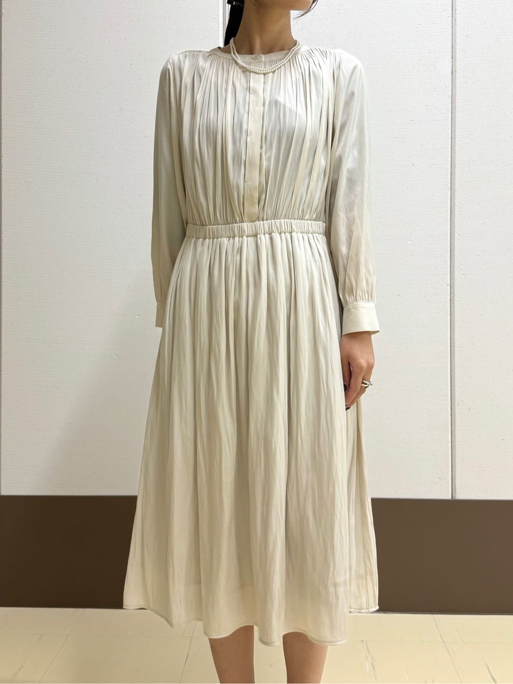mamiさんの「INDIVI｜【マルチWAY】2連シンプルパール調ネックレス」を使ったコーディネート