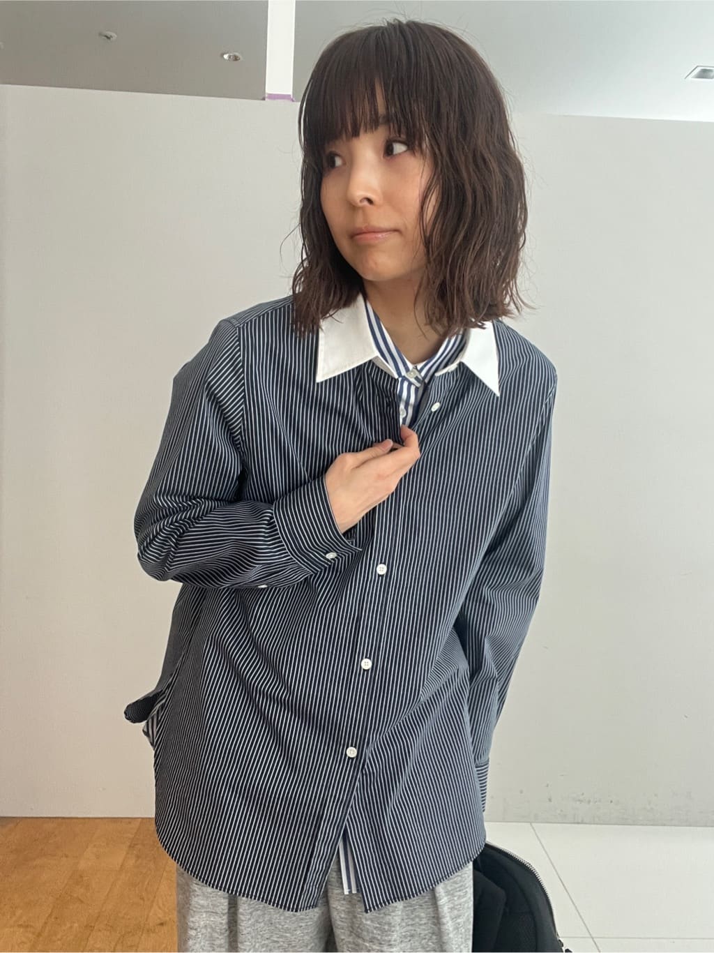 misaさんの「DRESSTERIOR｜◆【通勤/着映え/ウォッシャブル】オーバーシルエット ロンストシャツ」を使ったコーディネート