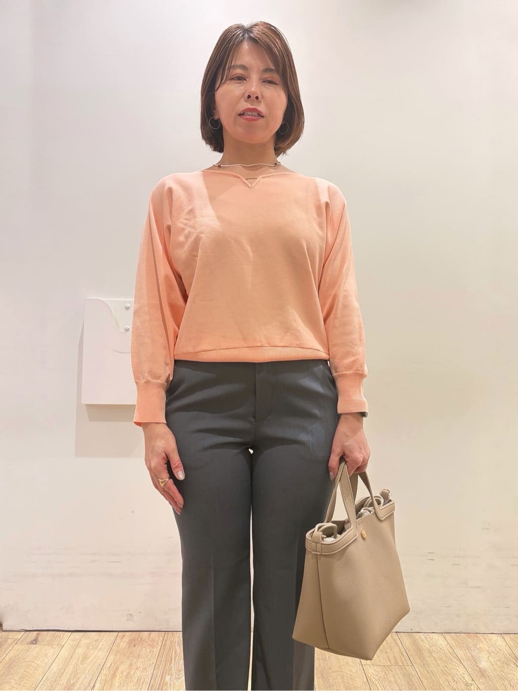 YUKOさんの「index｜接触冷感ノーカラーブルゾン【洗濯機OK／防シワ】」を使ったコーディネート