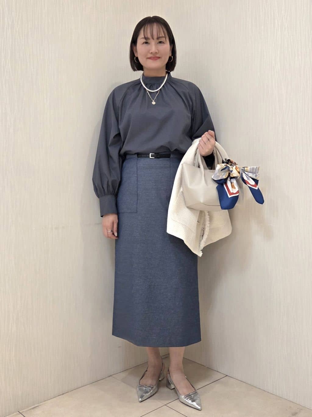 naokoさんの「UNTITLED｜【オンオフ使える】スラブツイード ジレ」を使ったコーディネート